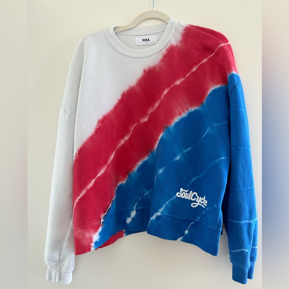 SoulCycle tie dye sweater size S